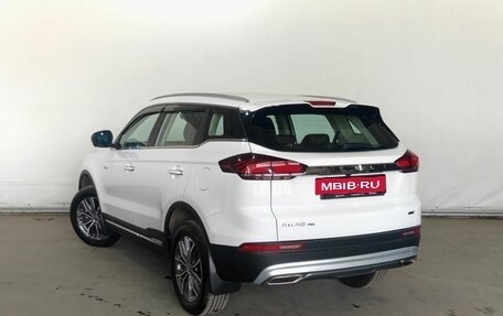Geely Atlas, 2024 год, 2 400 000 рублей, 7 фотография