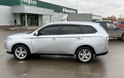 Mitsubishi Outlander III рестайлинг 3, 2012 год, 1 000 000 рублей, 1 фотография