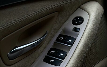BMW 5 серия, 2011 год, 1 549 000 рублей, 19 фотография