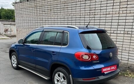 Volkswagen Tiguan I, 2010 год, 950 000 рублей, 3 фотография