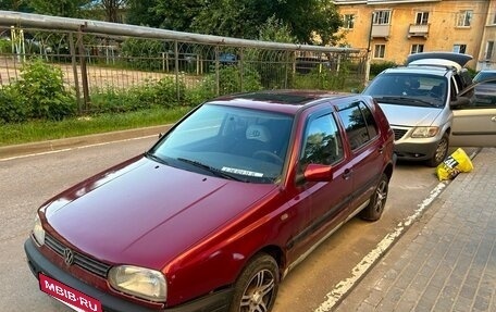 Volkswagen Golf III, 1997 год, 180 000 рублей, 2 фотография