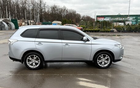 Mitsubishi Outlander III рестайлинг 3, 2012 год, 1 000 000 рублей, 3 фотография