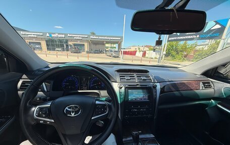 Toyota Camry, 2015 год, 1 870 000 рублей, 6 фотография