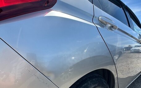 Honda Fit III, 2014 год, 900 000 рублей, 6 фотография