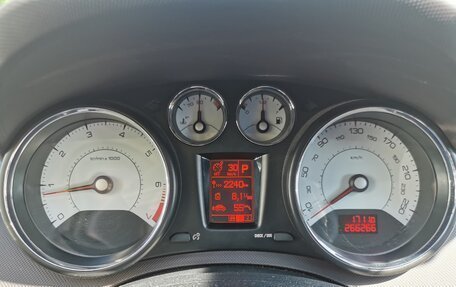 Peugeot 308 II, 2010 год, 550 000 рублей, 15 фотография