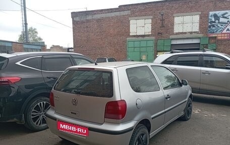 Volkswagen Polo III рестайлинг, 2000 год, 295 000 рублей, 1 фотография
