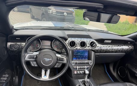 Ford Mustang VI рестайлинг, 2022 год, 4 230 000 рублей, 11 фотография