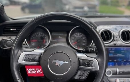 Ford Mustang VI рестайлинг, 2022 год, 4 230 000 рублей, 3 фотография