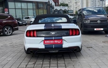 Ford Mustang VI рестайлинг, 2022 год, 4 230 000 рублей, 21 фотография