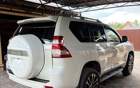 Toyota Land Cruiser Prado 150 рестайлинг 2, 2016 год, 4 600 000 рублей, 4 фотография