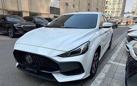MG 5, 2022 год, 882 202 рублей, 13 фотография