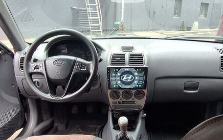 Hyundai Accent II, 2005 год, 400 000 рублей, 11 фотография