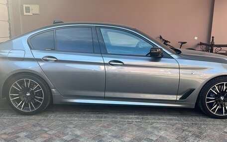 BMW 5 серия, 2017 год, 3 900 000 рублей, 4 фотография