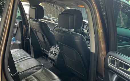 Volkswagen Touareg III, 2010 год, 2 000 000 рублей, 9 фотография