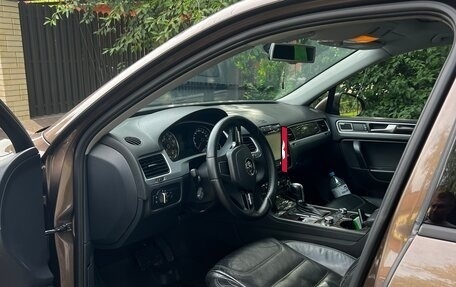 Volkswagen Touareg III, 2010 год, 2 000 000 рублей, 7 фотография