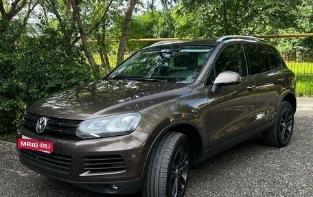 Volkswagen Touareg III, 2010 год, 2 000 000 рублей, 3 фотография