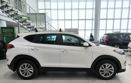 Hyundai Tucson III, 2016 год, 2 150 000 рублей, 8 фотография