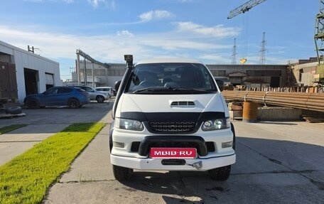 Mitsubishi Delica IV, 1998 год, 1 450 000 рублей, 1 фотография