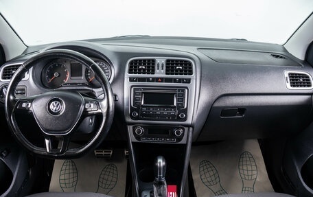 Volkswagen Polo VI (EU Market), 2016 год, 1 179 000 рублей, 13 фотография