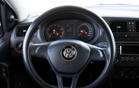 Volkswagen Polo VI (EU Market), 2016 год, 650 000 рублей, 10 фотография