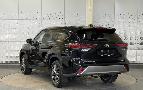 Toyota Highlander, 2026 год, 4 850 000 рублей, 4 фотография