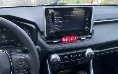 Toyota RAV4, 2020 год, 3 249 000 рублей, 16 фотография