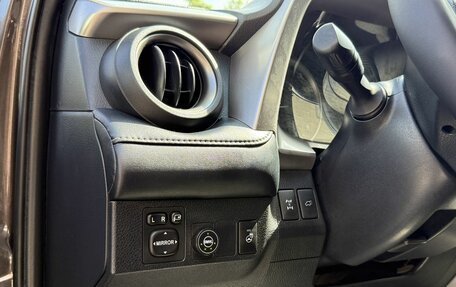 Toyota RAV4, 2019 год, 2 350 000 рублей, 17 фотография