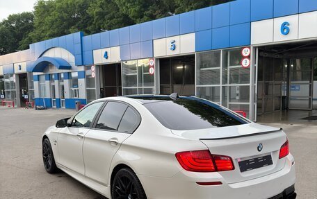 BMW 5 серия, 2012 год, 2 400 000 рублей, 4 фотография