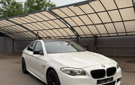 BMW 5 серия, 2012 год, 2 400 000 рублей, 8 фотография