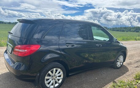 Mercedes-Benz B-Класс, 2013 год, 995 000 рублей, 4 фотография