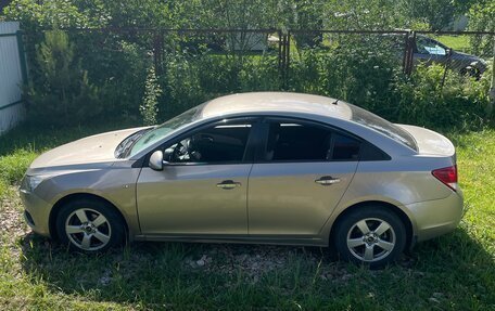 Chevrolet Cruze II, 2011 год, 650 000 рублей, 4 фотография