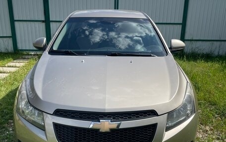 Chevrolet Cruze II, 2011 год, 650 000 рублей, 2 фотография