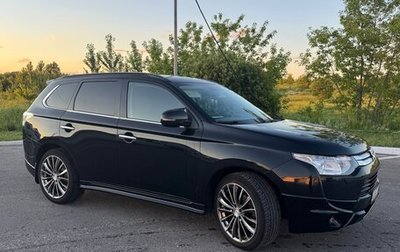 Mitsubishi Outlander III рестайлинг 3, 2013 год, 1 730 000 рублей, 1 фотография