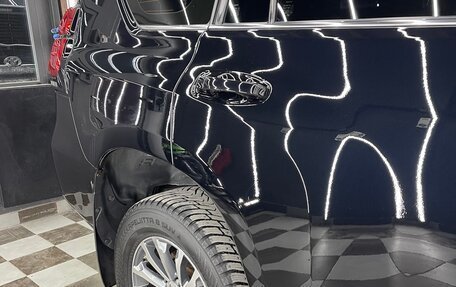 Toyota Land Cruiser Prado 150 рестайлинг 2, 2020 год, 5 100 000 рублей, 9 фотография