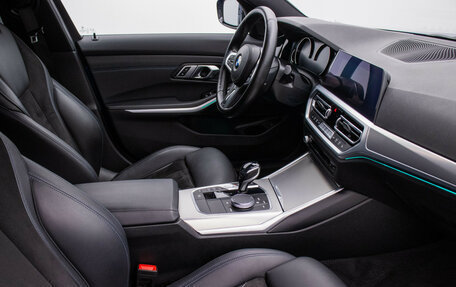BMW 3 серия, 2020 год, 3 995 000 рублей, 10 фотография
