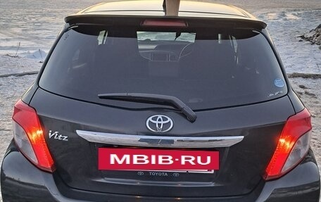 Toyota Vitz, 2013 год, 950 000 рублей, 8 фотография