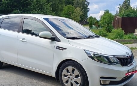 KIA Rio III рестайлинг, 2017 год, 890 000 рублей, 5 фотография