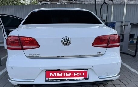 Volkswagen Passat B7, 2012 год, 800 000 рублей, 6 фотография