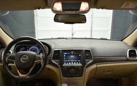 Jeep Grand Cherokee, 2016 год, 3 290 000 рублей, 8 фотография