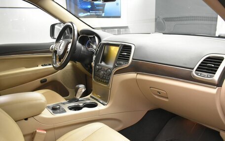 Jeep Grand Cherokee, 2016 год, 3 290 000 рублей, 7 фотография