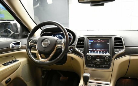 Jeep Grand Cherokee, 2016 год, 3 290 000 рублей, 9 фотография