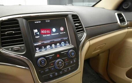 Jeep Grand Cherokee, 2016 год, 3 290 000 рублей, 13 фотография