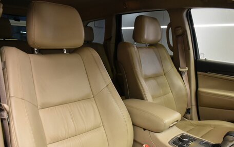 Jeep Grand Cherokee, 2016 год, 3 290 000 рублей, 24 фотография