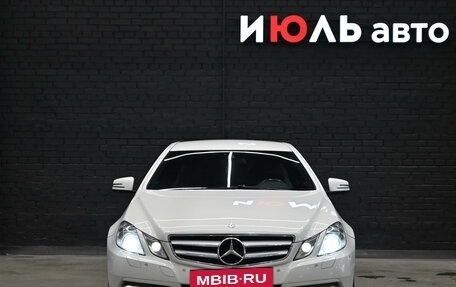 Mercedes-Benz E-Класс, 2012 год, 1 520 000 рублей, 2 фотография