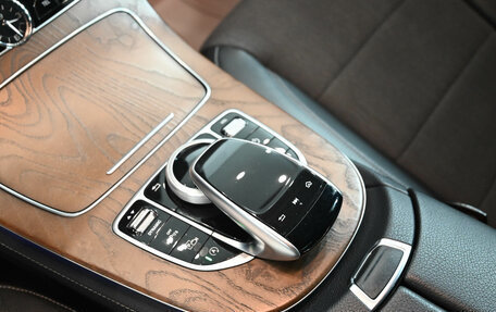 Mercedes-Benz E-Класс, 2019 год, 3 950 000 рублей, 17 фотография