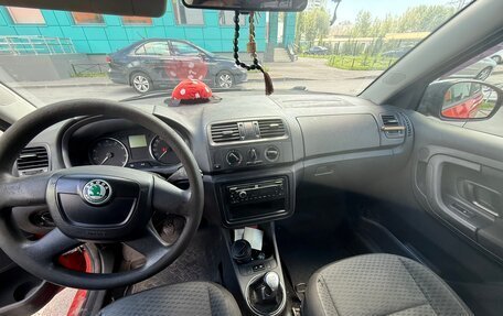 Skoda Fabia II, 2010 год, 200 000 рублей, 10 фотография