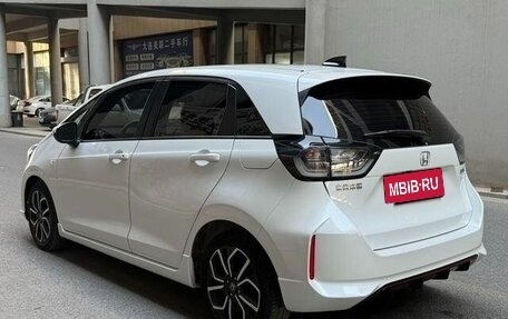 Honda Fit, 2023 год, 1 080 001 рублей, 7 фотография