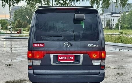 Mazda Bongo Friendee i рестайлинг, 2001 год, 799 000 рублей, 2 фотография