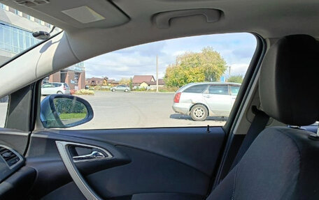 Opel Astra J, 2011 год, 650 000 рублей, 14 фотография