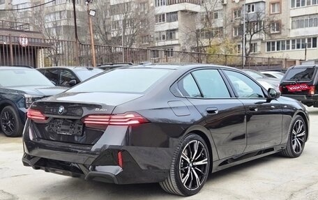 BMW 5 серия, 2024 год, 8 500 000 рублей, 4 фотография